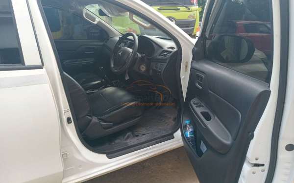 MITSUBISHI DC HDX 4X4