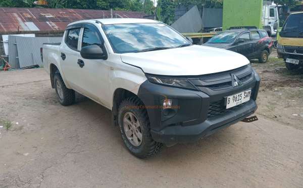 MITSUBISHI DC HDX 4X4