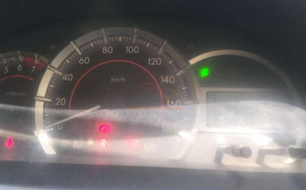 TOYOTA AVANZA
