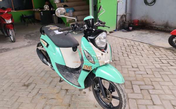 YAMAHA  FINO