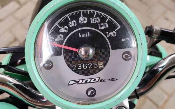 YAMAHA  FINO