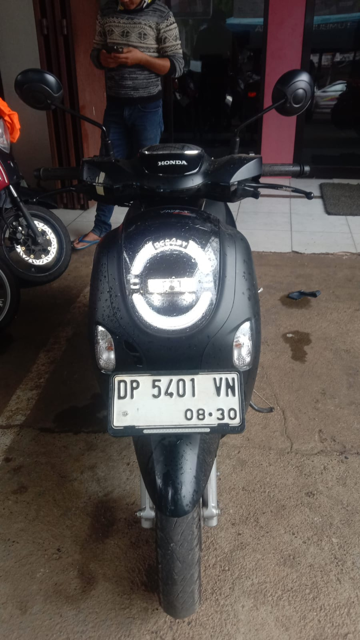 HONDA SCOOPY PRESTIGE