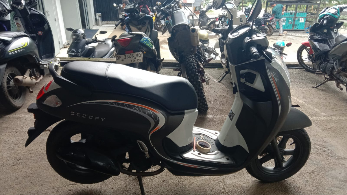 HONDA SCOOPY