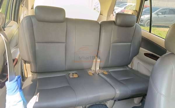 TOYOTA KIJANG INNOVA G