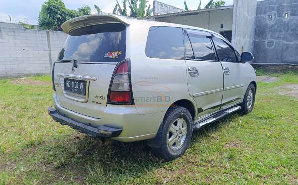 TOYOTA KIJANG INNOVA G