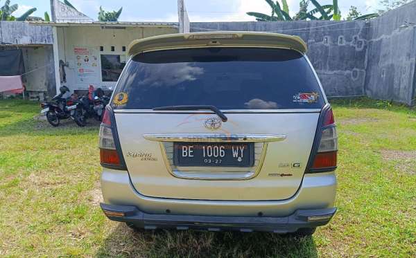 TOYOTA KIJANG INNOVA G