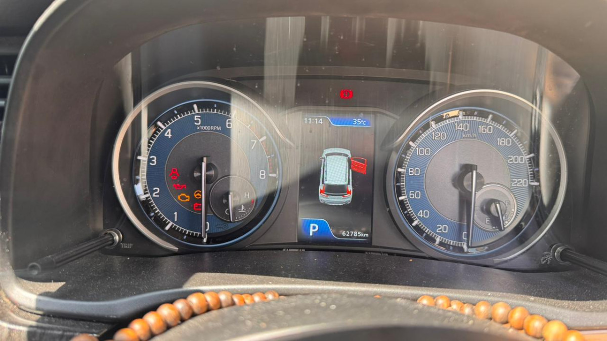 SUZUKI XL7