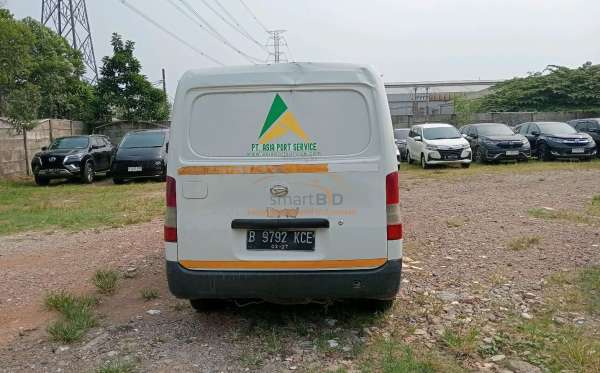 DAIHATSU GRAN MAX BLIND VAN
