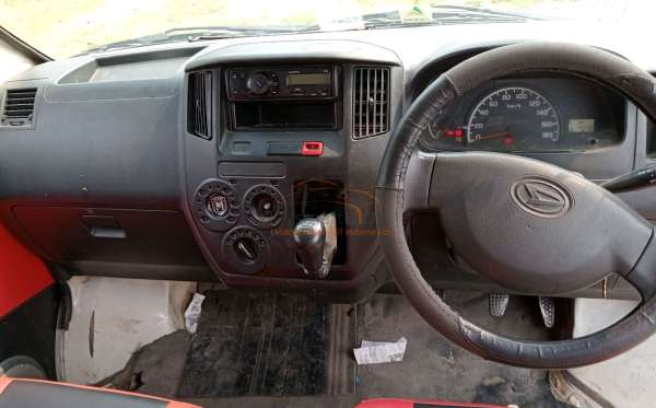 DAIHATSU GRAN MAX BLIND VAN