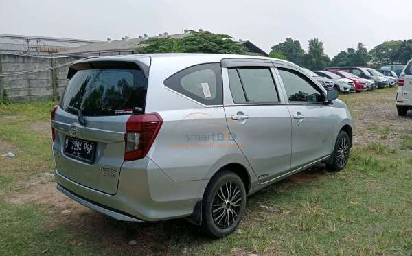 DAIHATSU SIGRA 1.2 X