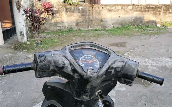 HONDA ABSOLUTE REVO CW