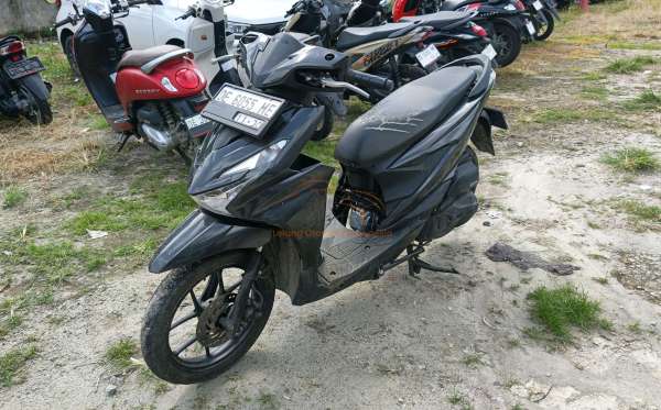 HONDA  BEAT