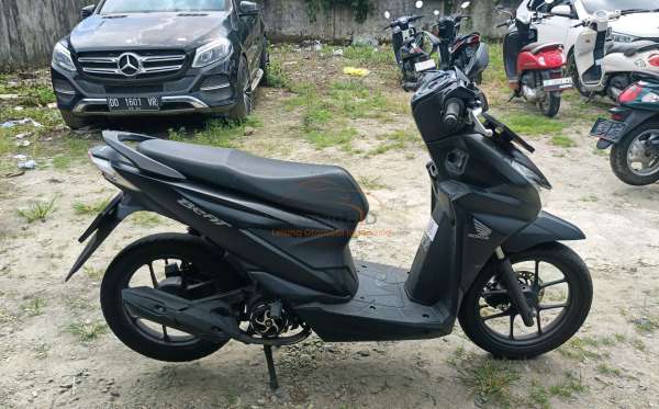 HONDA  BEAT
