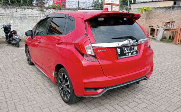 HONDA JAZZ GK5 1.5 RS