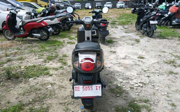 HONDA  SCOOPY