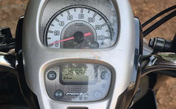HONDA SCOOPY CW