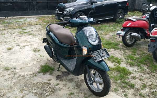 HONDA  SCOOPY
