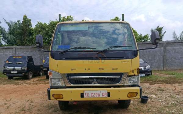 MITSUBISHI CANTER
