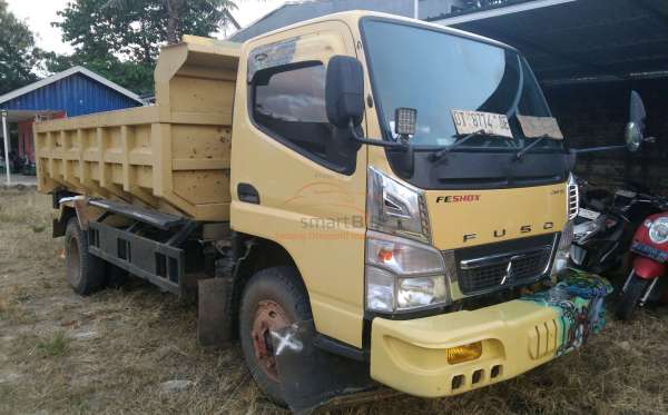 MITSUBISHI  CANTER  FE 75