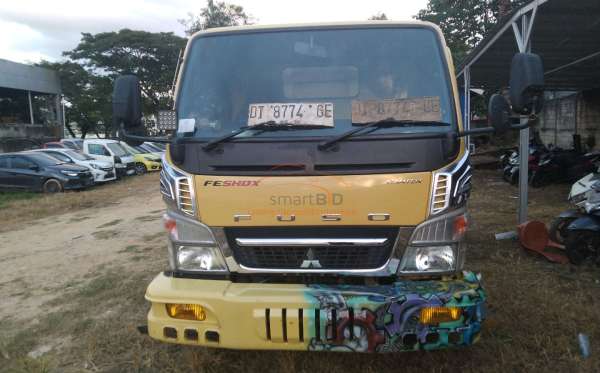 MITSUBISHI  CANTER  FE 75