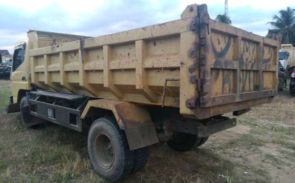 MITSUBISHI  CANTER  FE 75