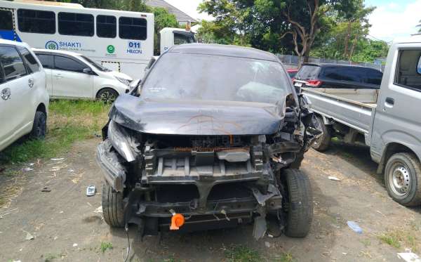 MITSUBISHI XPANDER