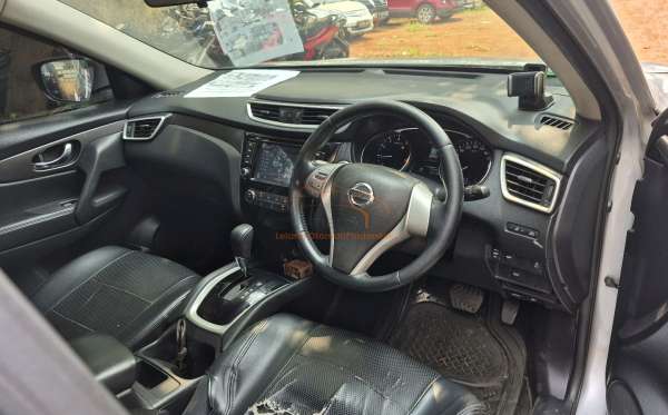 NISSAN X TRAIL 2.0