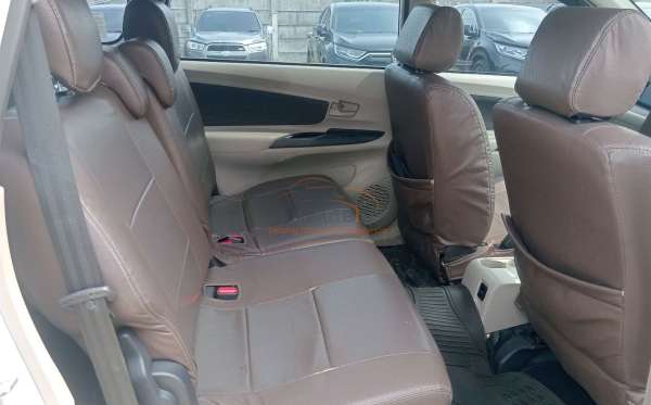 TOYOTA AVANZA 1.3 E