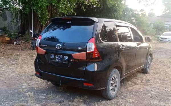 TOYOTA AVANZA E