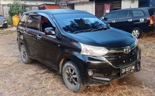 TOYOTA AVANZA E