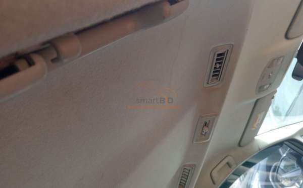 TOYOTA INNOVA G