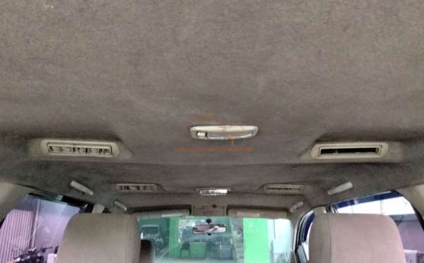 TOYOTA  INNOVA  V
