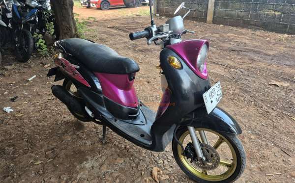 YAMAHA FINO