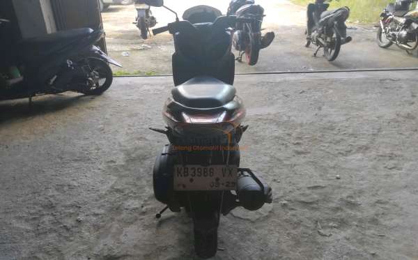 YAMAHA LEXI LX