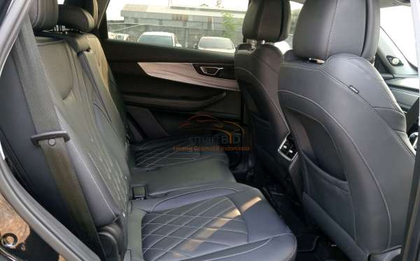 CHERY TIGGO 8 PREMIUM 4X2 AT
