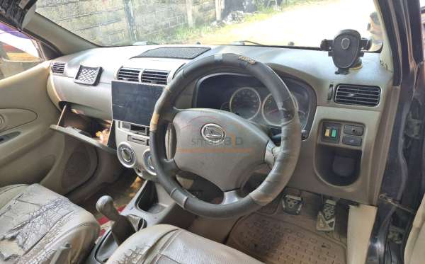 DAIHATSU  XENIA