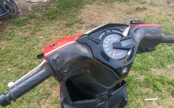 HONDA BEAT SPORTY CBS