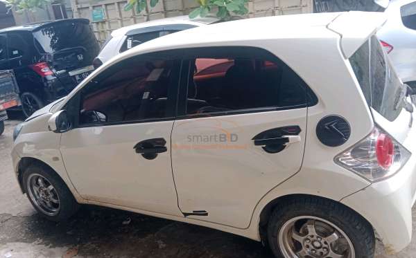 HONDA  BRIO  SATYA DD1 1.2 E