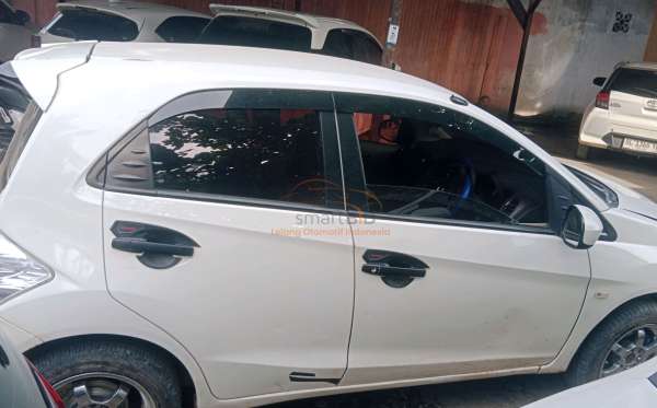 HONDA  BRIO  SATYA DD1 1.2 E