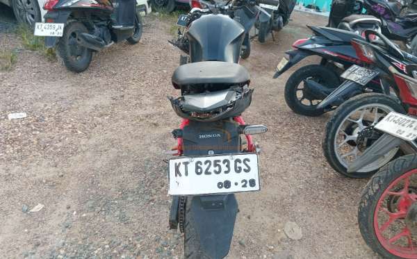 HONDA CB 150