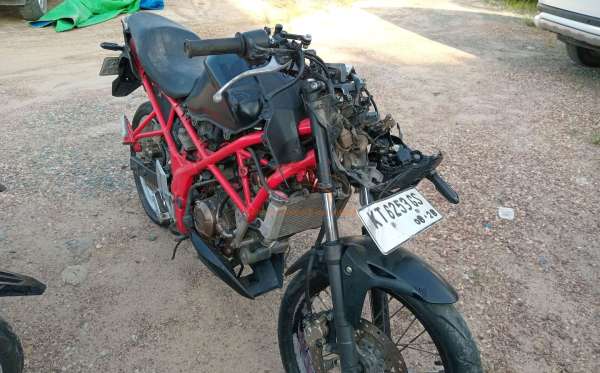 HONDA CB 150