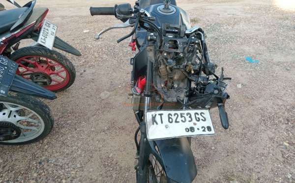 HONDA CB 150
