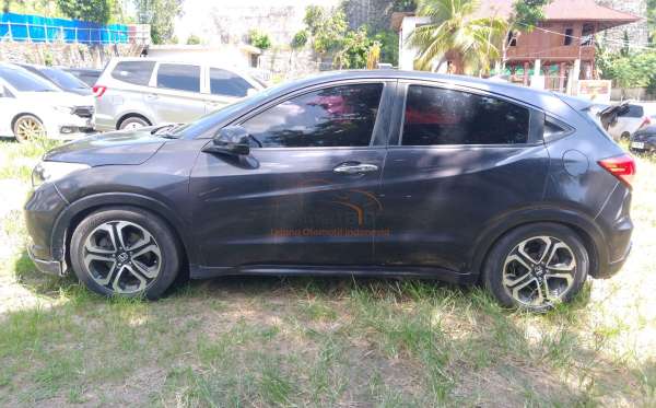HONDA HRV RU5 1.8 RS
