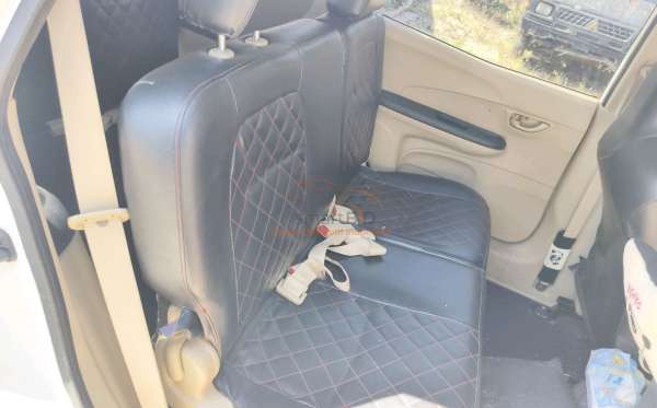 HONDA  MOBILIO  DD4 1.5E