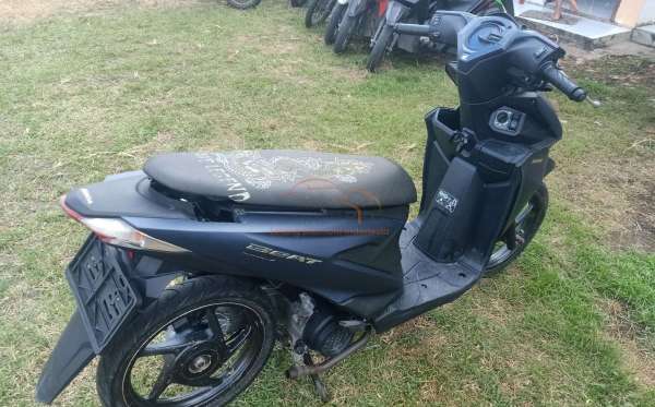 HONDA NEW BEAT SPORTY DELUXE