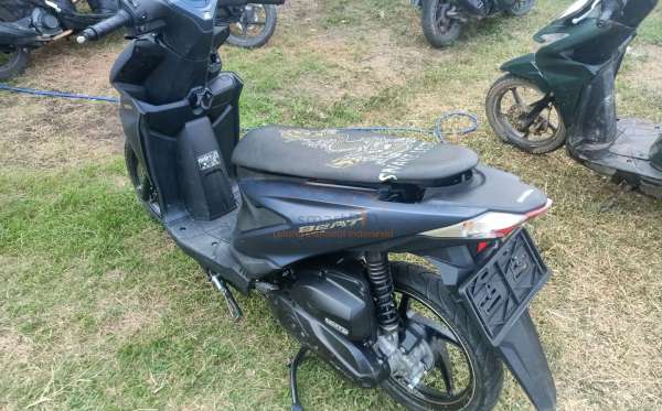 HONDA NEW BEAT SPORTY DELUXE