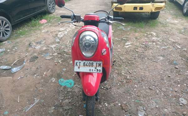 HONDA SCOOPY FI