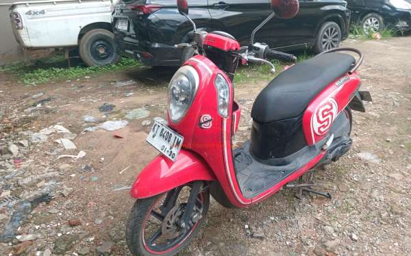 HONDA SCOOPY FI