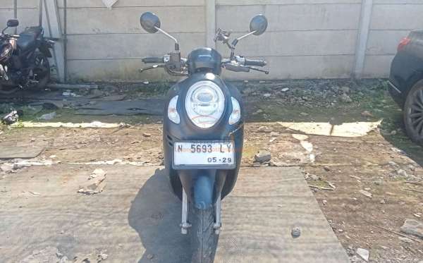 HONDA SCOOPY