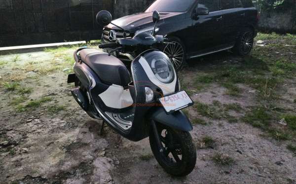 HONDA SCOOPY